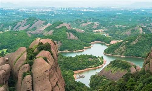 鹰潭龙虎山旅游攻略_鹰潭龙虎山旅游攻略二日游