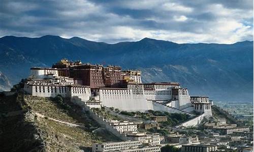 西藏旅游景点简介_西藏旅游的景点